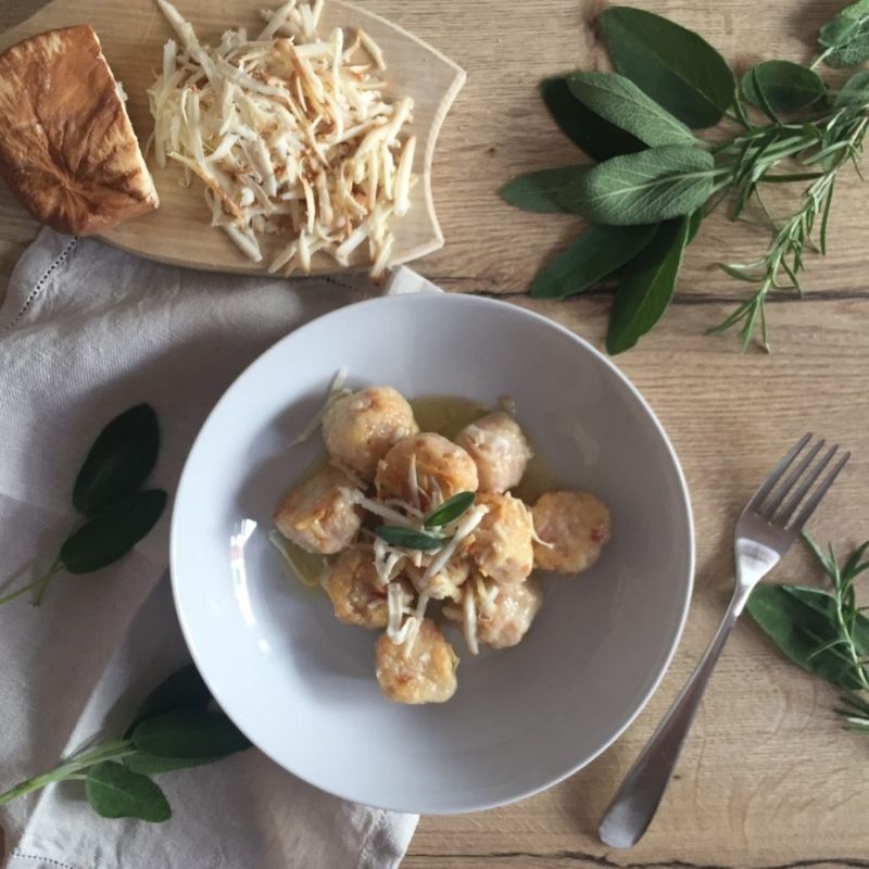 gnocchi di pane allo speck di sauris